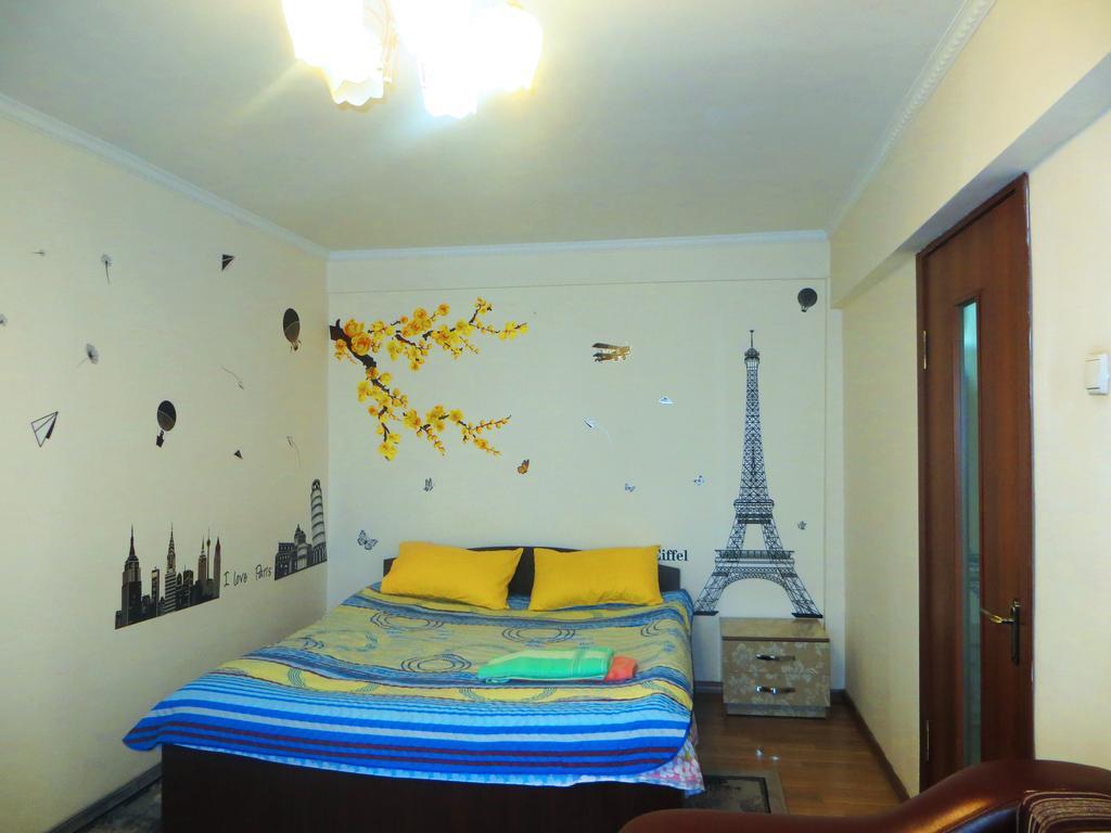 Bishkek House Apartament 2 Номер фото