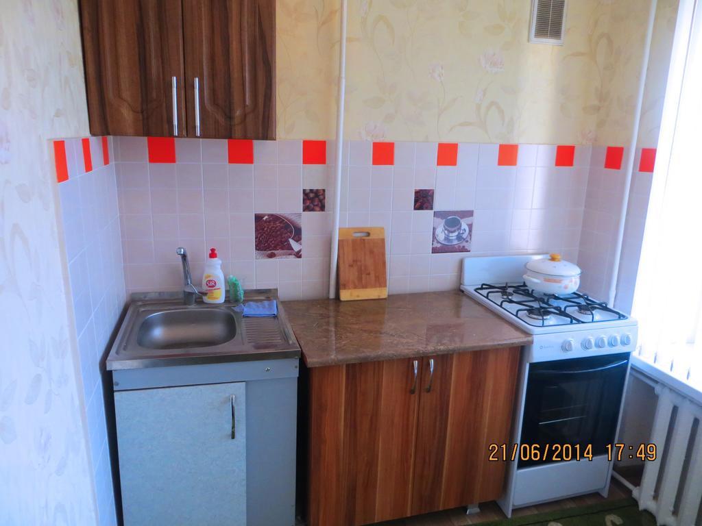 Bishkek House Apartament 2 Екстер'єр фото
